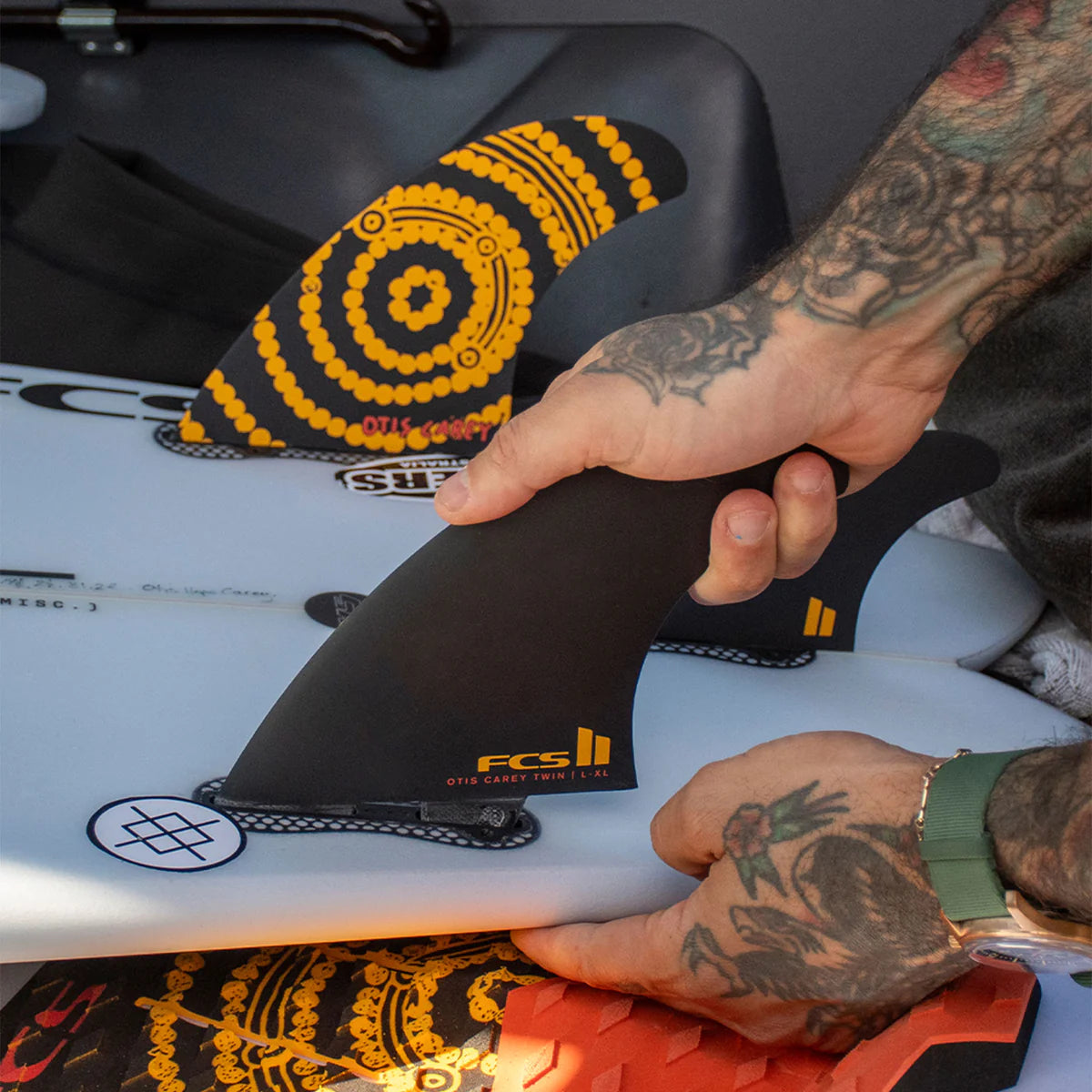 FCS II OTIS CAREY TWIN + 1 FIN SET - FCS JAPAN FCS II OTIS CAREY TWIN + 1 FIN SET - FCS JAPAN